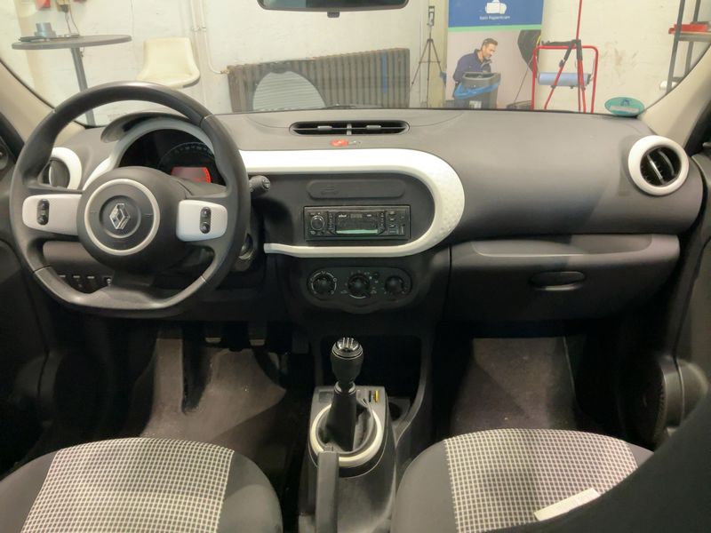 Renault Twingo 1.0 SCe Life 2020 – снимка 18