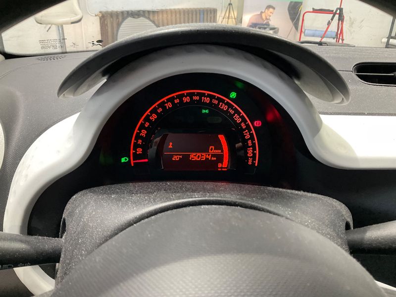 Renault Twingo 1.0 SCe Life 2020 – снимка 19
