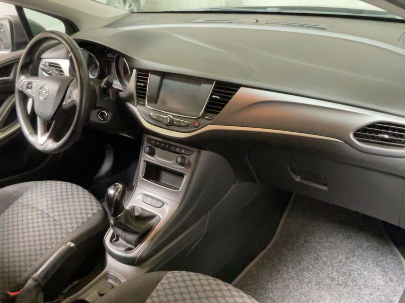 Opel Astra 1.2 Turbo Start&Stop 2019 – снимка 17