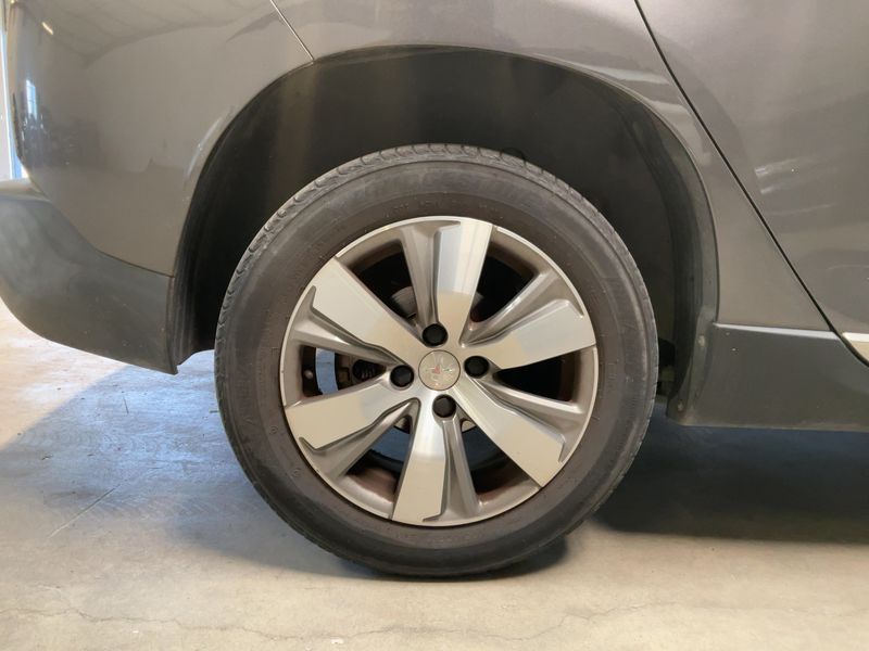 Peugeot 2008 1.2 e-THP Allure Business 2016 – снимка 9