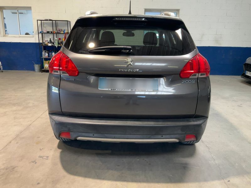 Peugeot 2008 1.2 e-THP Allure Business 2016 – снимка 7