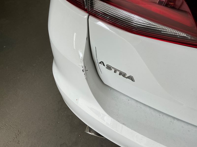 Opel Astra 1.6 SIDI Turbo Ultimate Start/Stop 2018 – снимка 30