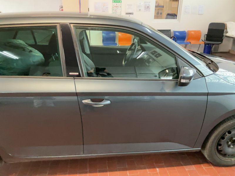 Skoda Fabia 1.2 TSI Joy 2016 – снимка 10