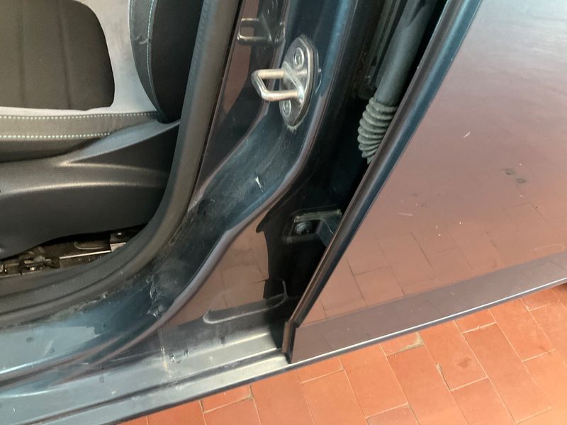 Skoda Fabia 1.2 TSI Joy 2016 – снимка 22
