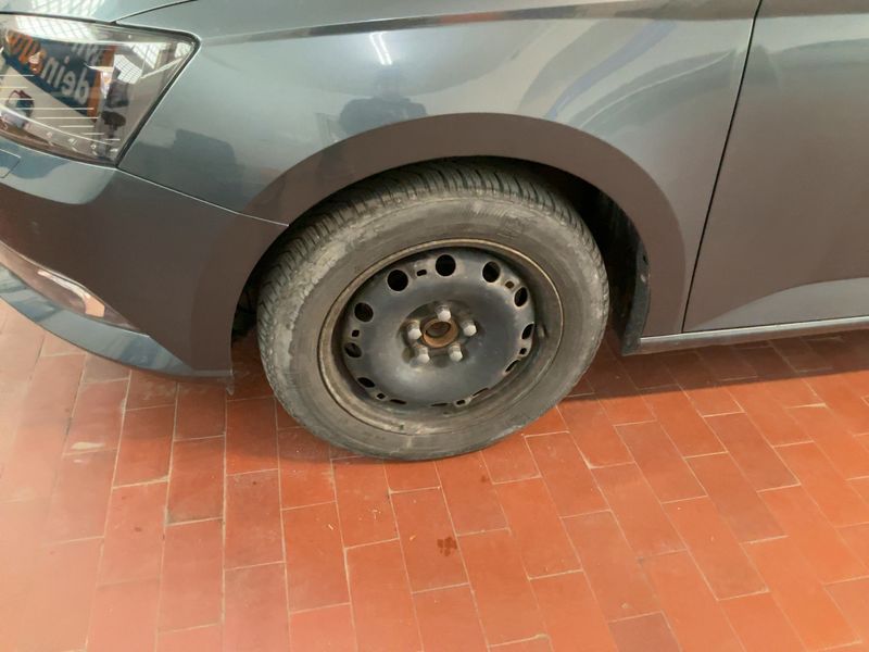 Skoda Fabia 1.2 TSI Joy 2016 – снимка 3