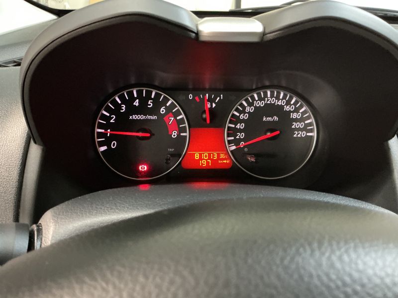 Nissan Note 1.4 Visia 2011 – снимка 18