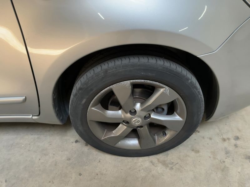 Nissan Note 1.4 Visia 2011 – снимка 11