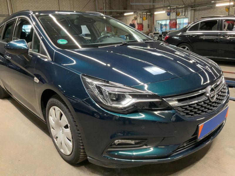 Opel Astra 1.4 SIDI Turbo Innovation Start&Stop 2017 – снимка 12