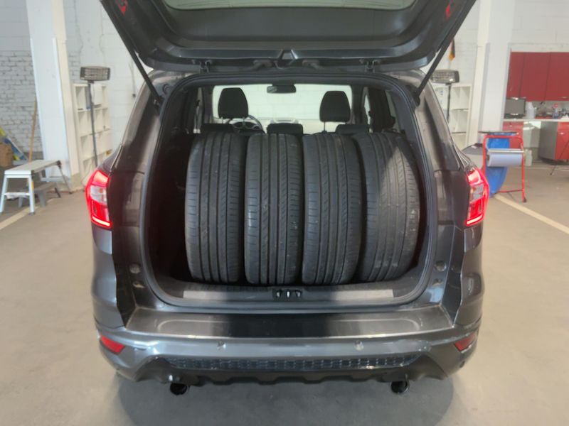 Ford Kuga 1.5 EcoBoost ST-Line 2018 – снимка 16