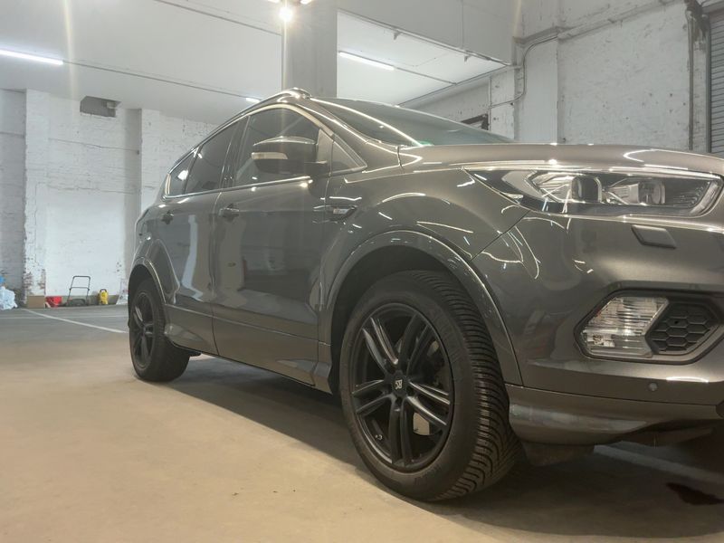 Ford Kuga 1.5 EcoBoost ST-Line 2018 – снимка 12