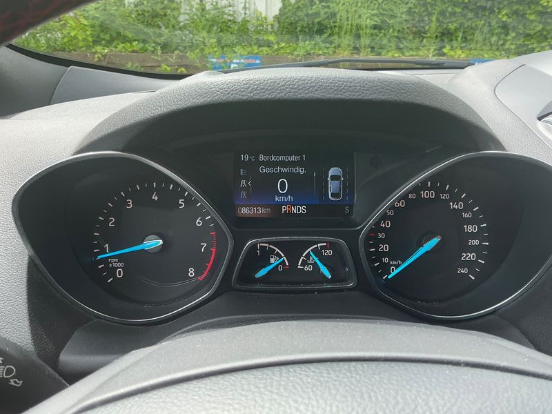 Ford Kuga 1.5 EcoBoost ST-Line 2018 – снимка 19
