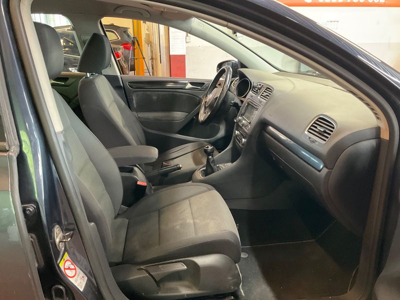 Volkswagen Golf VI 1.6 TDI Comfortline 2010 – снимка 3