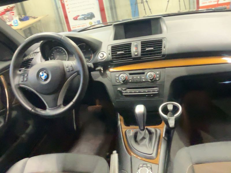 BMW 1er 118d 2011 – снимка 18