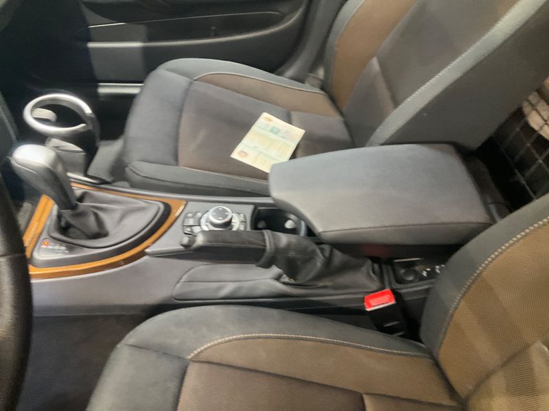 BMW 1er 118d 2011 – снимка 25