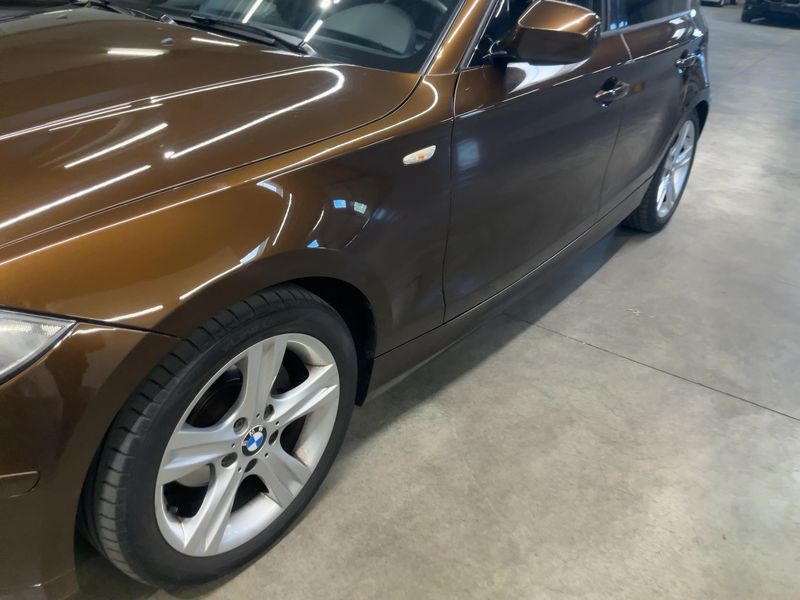 BMW 1er 118d 2011 – снимка 2