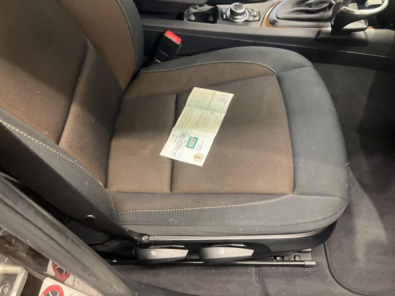 BMW 1er 118d 2011 – снимка 29
