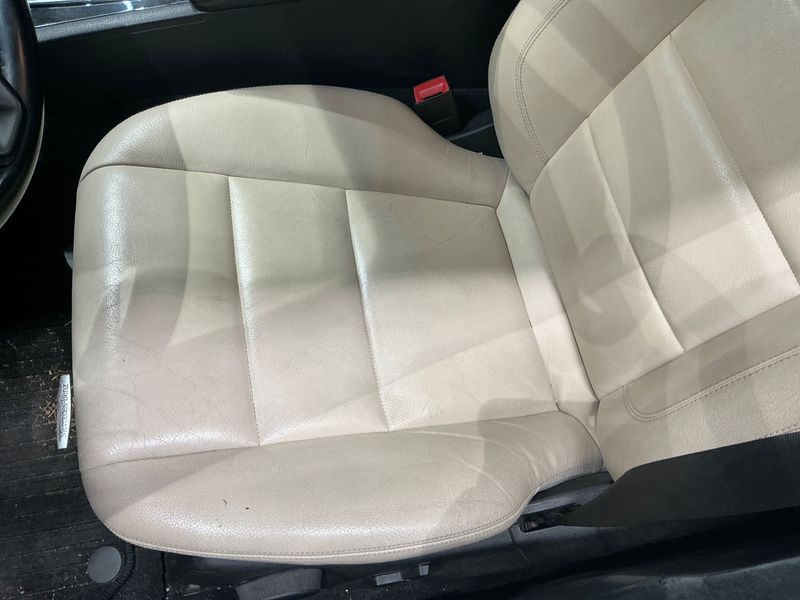 Mercedes-Benz C-Klasse C 180 CGI BlueEfficiency Avantgarde 2012 – снимка 28