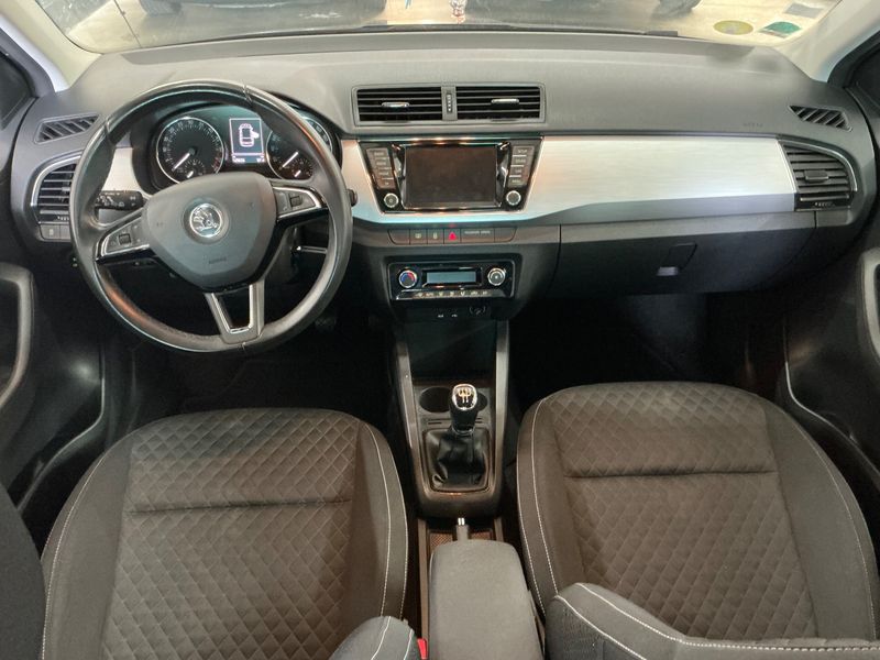 Skoda Fabia 1.4 TDI Drive 2017 – снимка 17