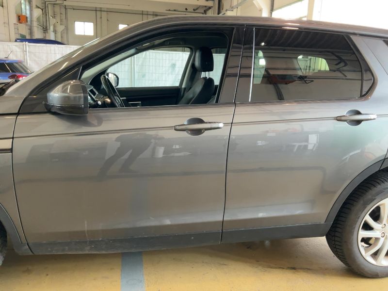 Land Rover Discovery Sport 2.0 Td4 SE AWD 2016 – снимка 4