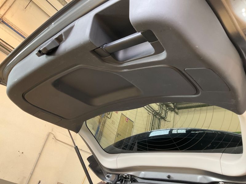 Land Rover Discovery Sport 2.0 Td4 SE AWD 2016 – снимка 24