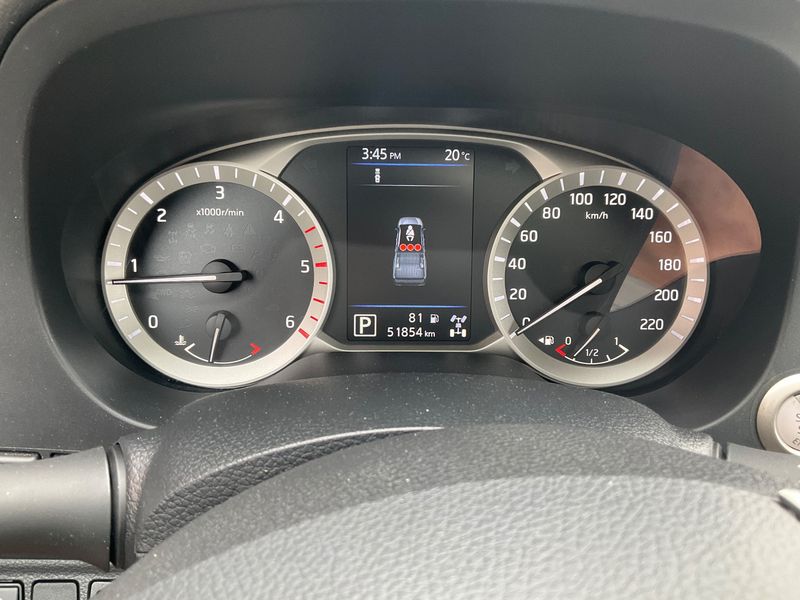 Nissan Navara NP-300 2.3 dCi N-Guard Double Cab 4x4 2021 – снимка 18