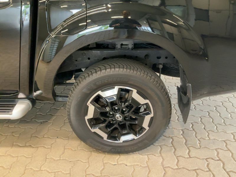 Nissan Navara NP-300 2.3 dCi N-Guard Double Cab 4x4 2021 – снимка 5
