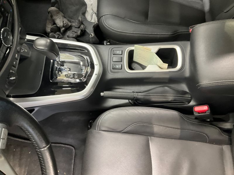 Nissan Navara NP-300 2.3 dCi N-Guard Double Cab 4x4 2021 – снимка 28