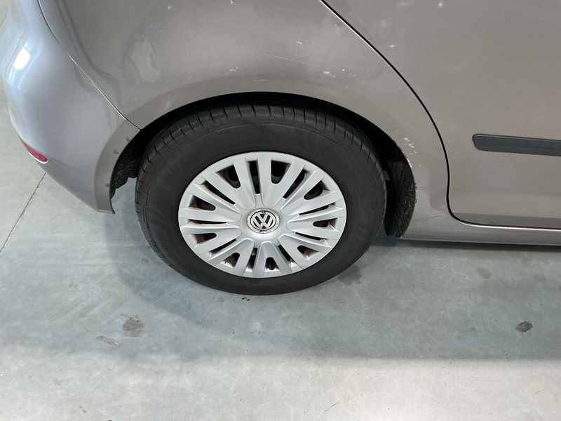 Volkswagen Golf VI Plus 1.6 TDI Trendline BlueMotion Tech 2011 – снимка 19