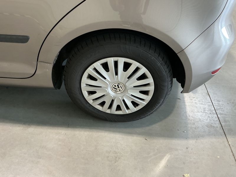 Volkswagen Golf VI Plus 1.6 TDI Trendline BlueMotion Tech 2011 – снимка 18