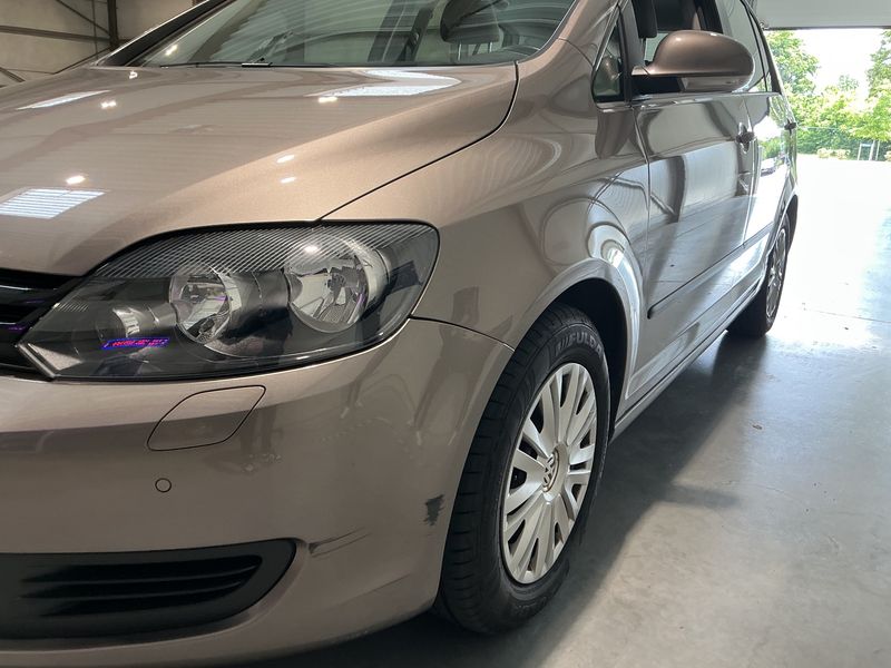Volkswagen Golf VI Plus 1.6 TDI Trendline BlueMotion Tech 2011 – снимка 2