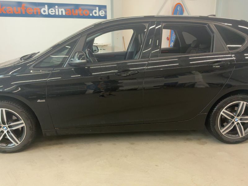 BMW 2er 220d Active Tourer xDrive Sport Line 2016 – снимка 4