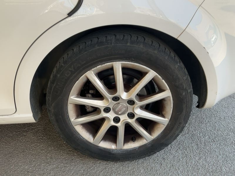Seat Leon 1.2 TSI Copa 2011 – снимка 5