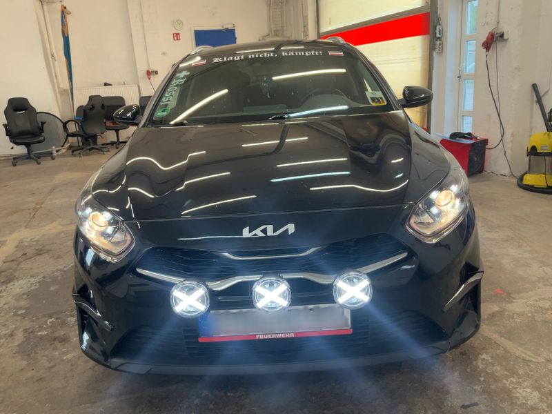 Kia cee'd 1.5 TGDI Vision 2023 – снимка 14
