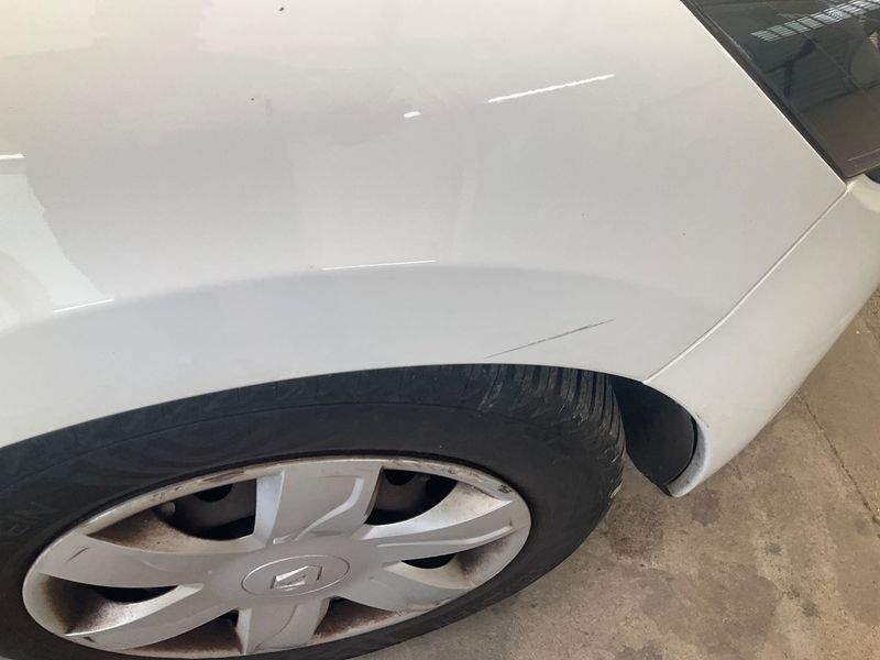 Renault Clio 1.2 Expression 2014 – снимка 22