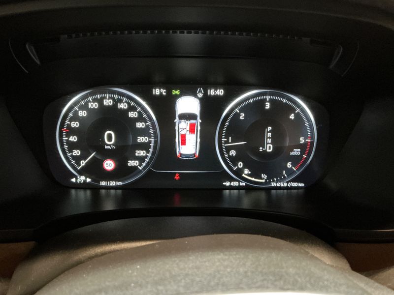 Volvo V90 2.0 D5 Inscription Luxe AWD 2016 – снимка 18