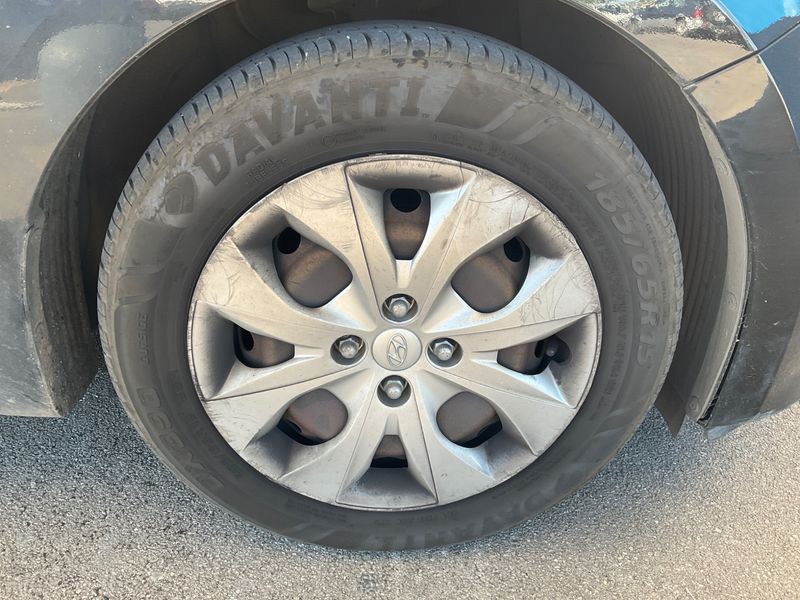 Hyundai i20 1.1 CRDi Classic 2016 – снимка на щета