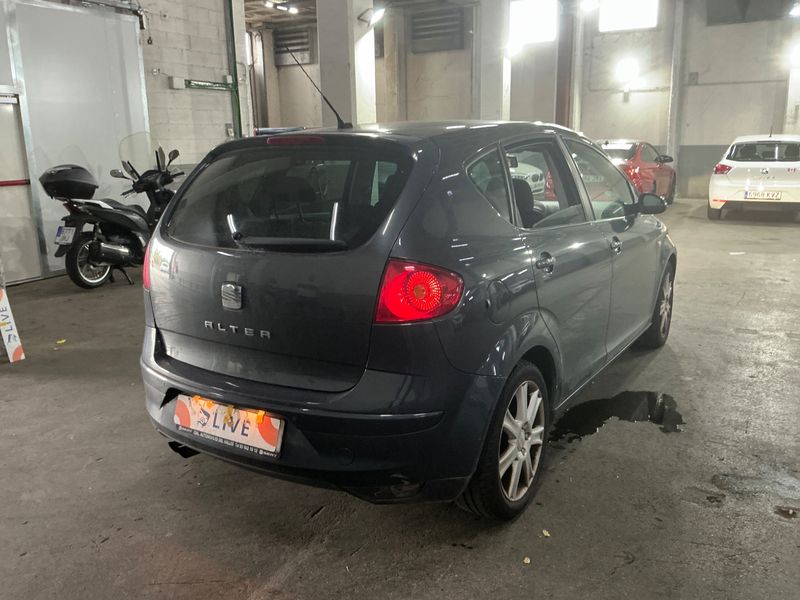 Seat Altea 1.4 TSI Stylance / Style 2007 – снимка 2