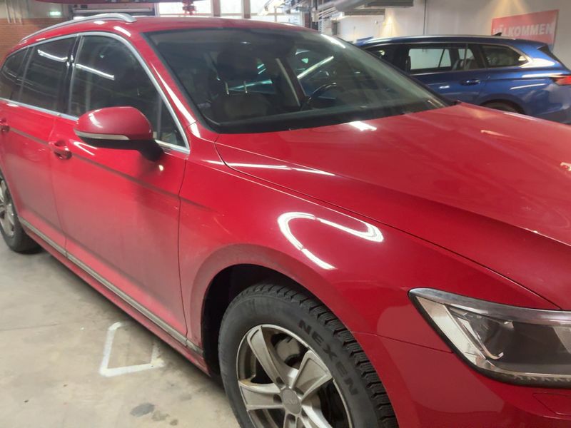 Volkswagen Passat 2.0 TDI Highline BlueMotion Tech 2017 – снимка 12
