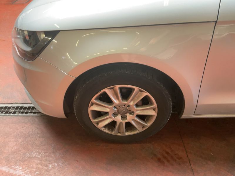 Audi A1 1.2 TFSI Attraction 2013 – снимка 3
