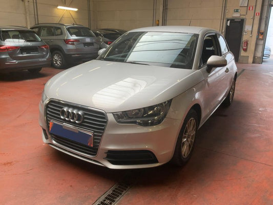 Audi A1 1.2 TFSI Attraction 2013 – снимка 1