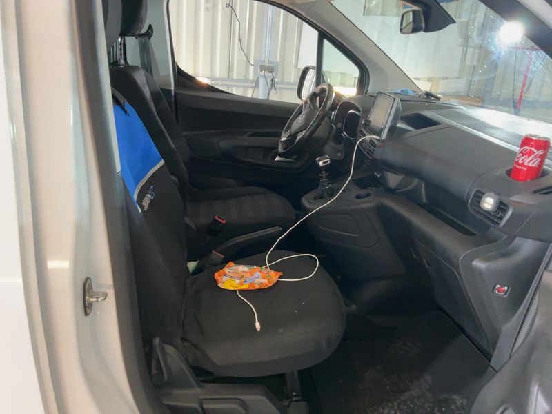 Opel Combo Life 1.2 Turbo Edition 2021 – снимка 16
