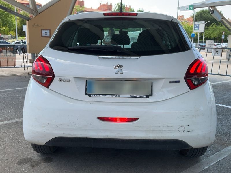 Peugeot 208 1.6 Blue-HDi Active 2015 – снимка 7