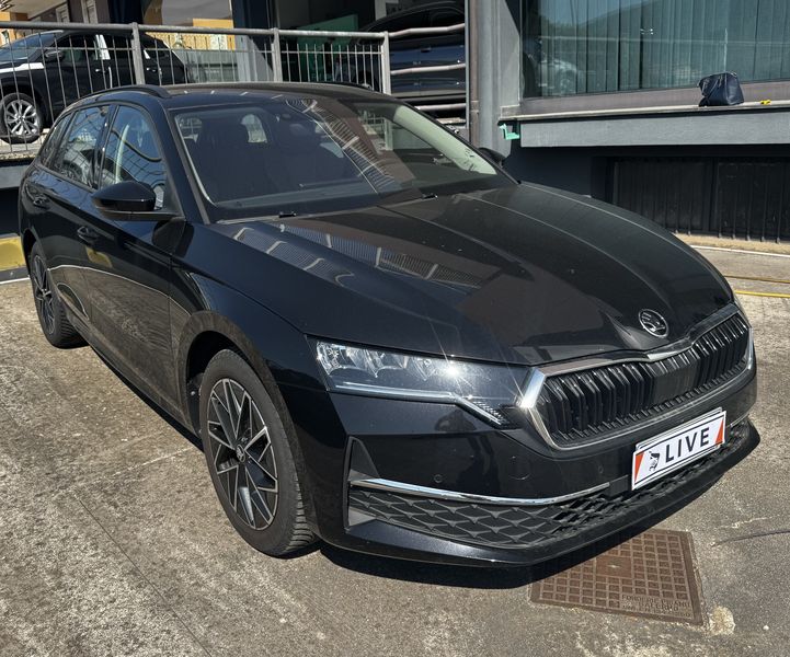 Skoda Octavia 2.0 TDI Executive 2025 – снимка 6