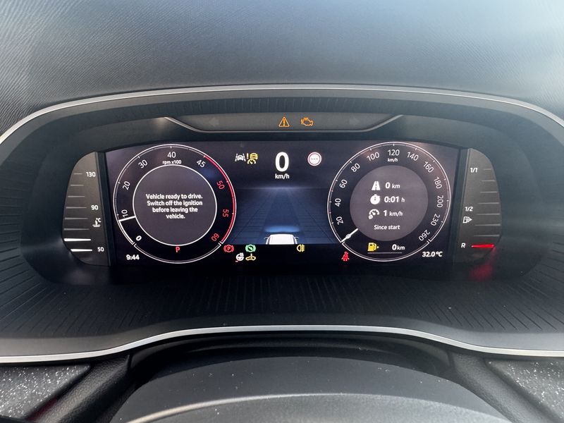 Skoda Octavia 2.0 TDI Executive 2025 – снимка 14