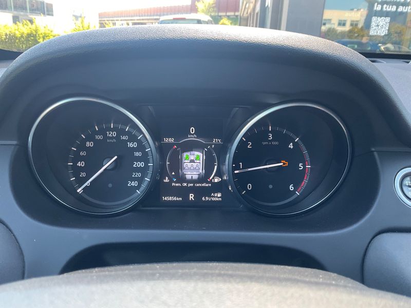 Land Rover Discovery Sport 2.0 Td4 HSE 2017 – снимка 29