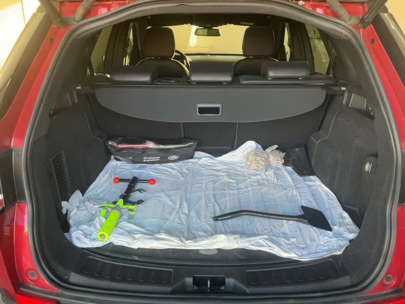 Land Rover Discovery Sport 2.0 Td4 HSE 2017 – снимка 15