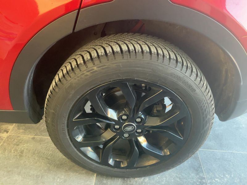 Land Rover Discovery Sport 2.0 Td4 HSE 2017 – снимка 5