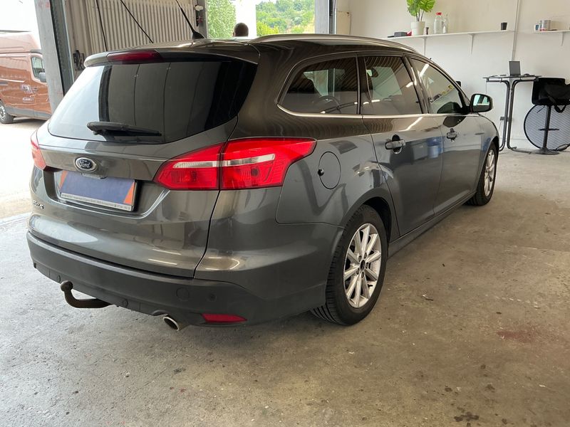 Ford Focus 2.0 TDCi Titanium 2016 – снимка 2