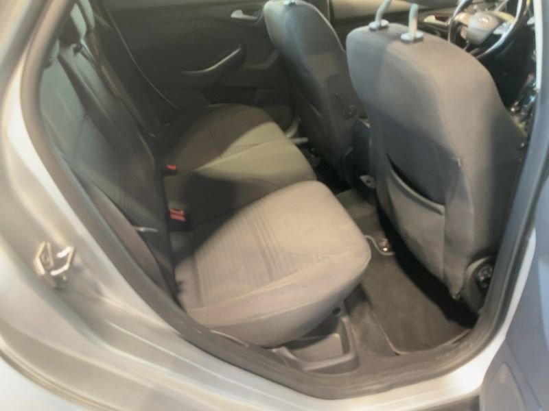 Ford Focus 1.5 TDCi Titanium 2016 – снимка 19