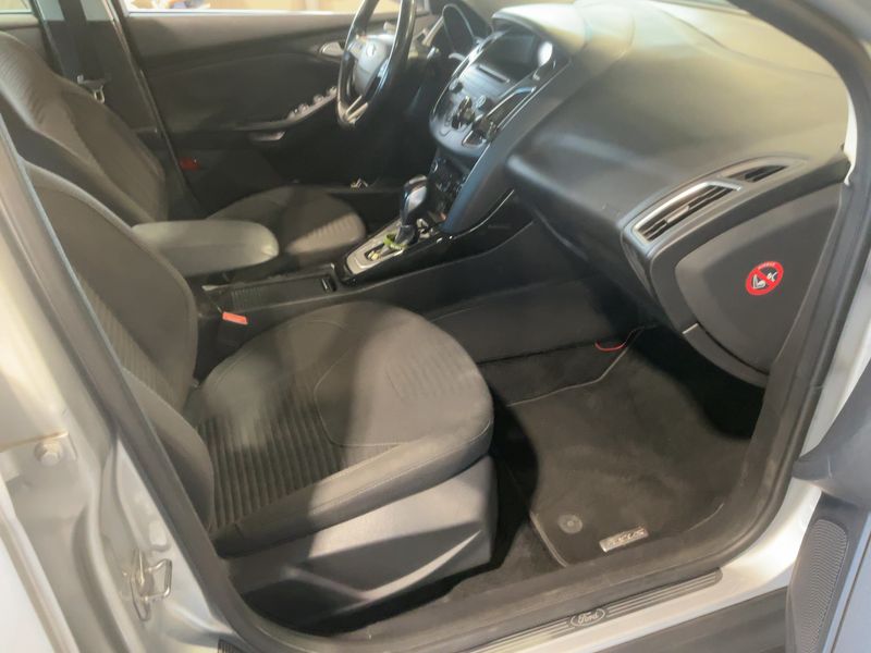 Ford Focus 1.5 TDCi Titanium 2016 – снимка 16